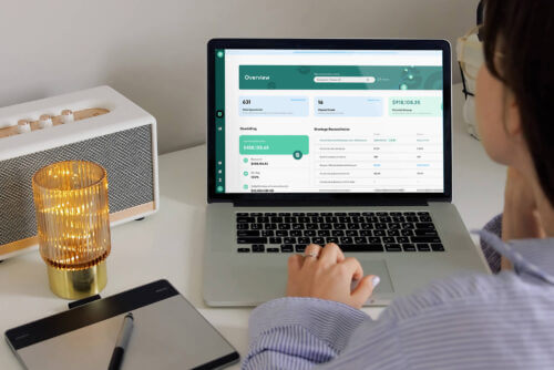 Image of a client submitting his accounts to claim money back from Amazon.